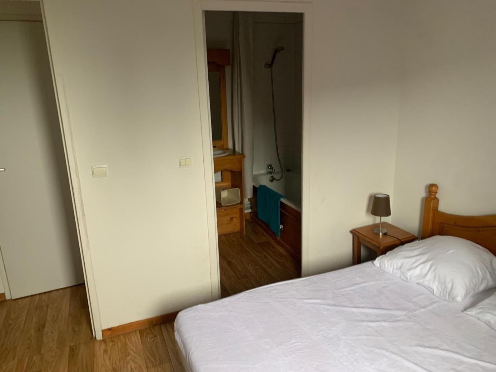 Appartement Dans Residence Bois De La Reine, Besse Et Saint Anastaise Exteriör bild